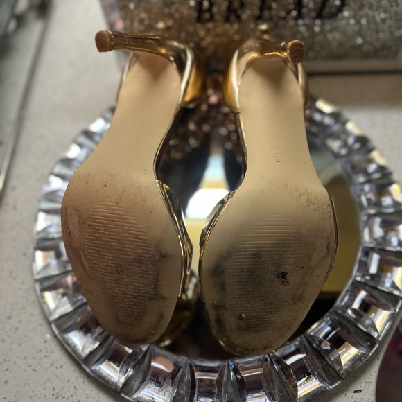 Beautiful Cape Robbin heels Size 10 - Picture 4 of 5